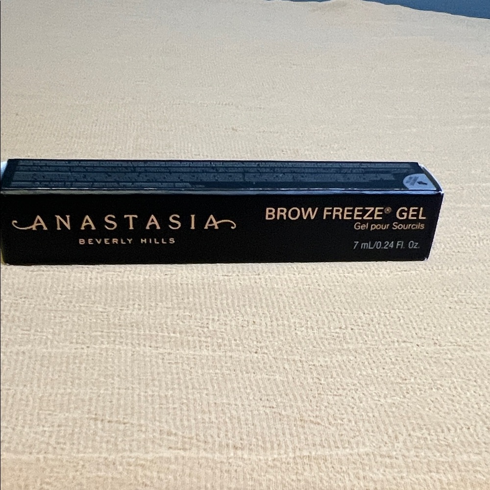 Anastasia Beverly Hills Brow Freeze Gel in Black Packaging